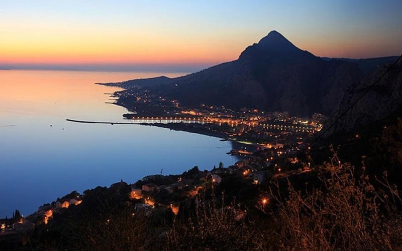 Villa Omiš Exterior foto